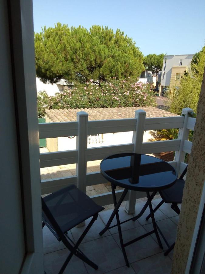 La Favola Apartment Meze Luaran gambar